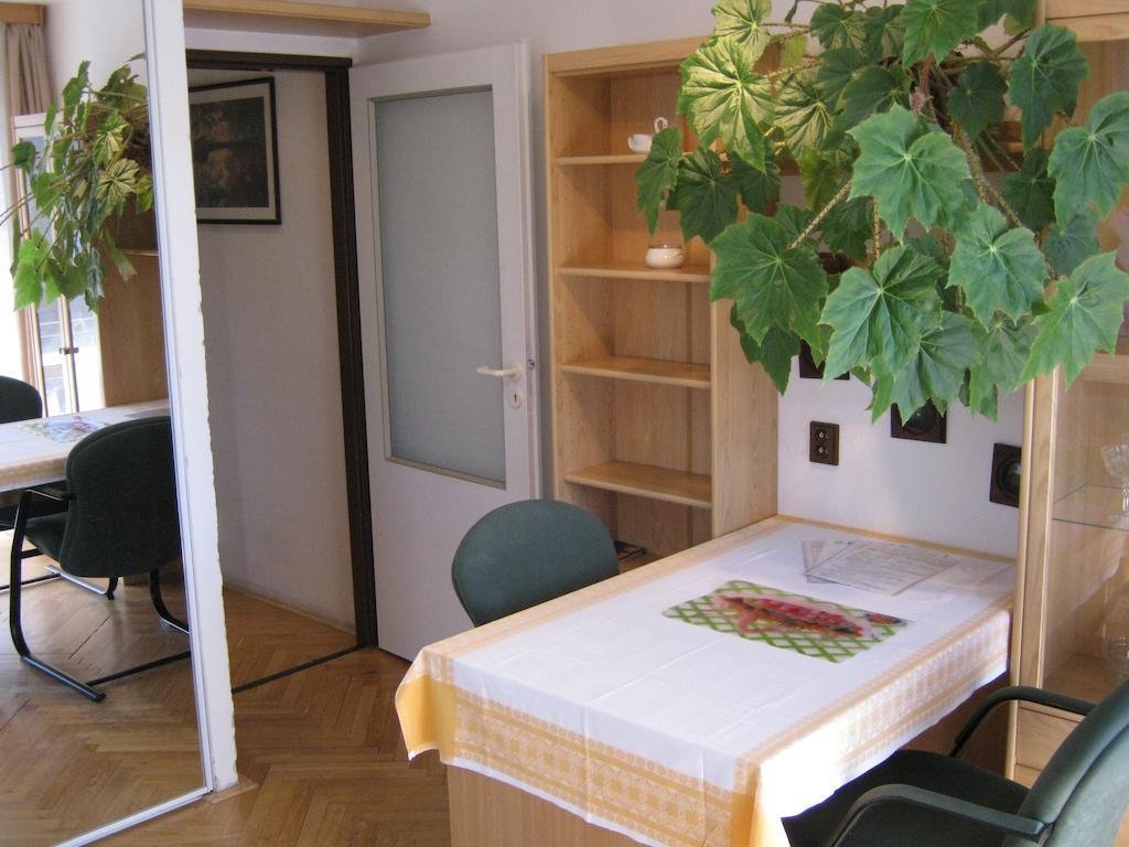 Privat Apartma Ulrych Liberec Chambre photo