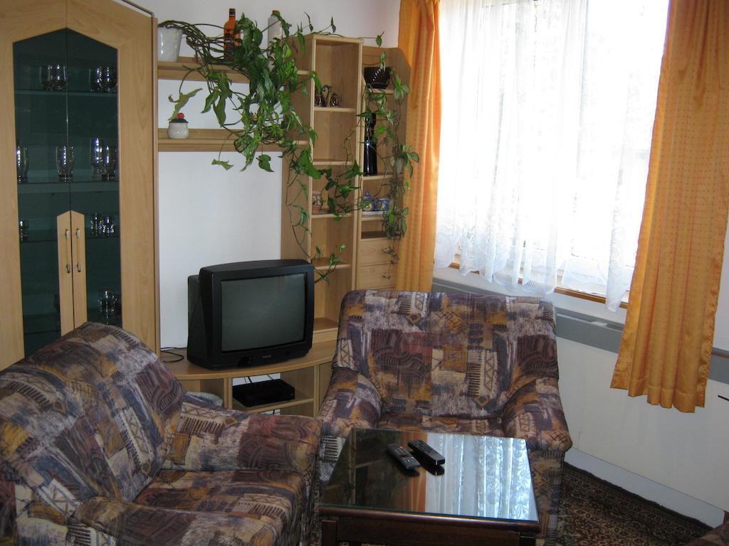 Privat Apartma Ulrych Liberec Chambre photo
