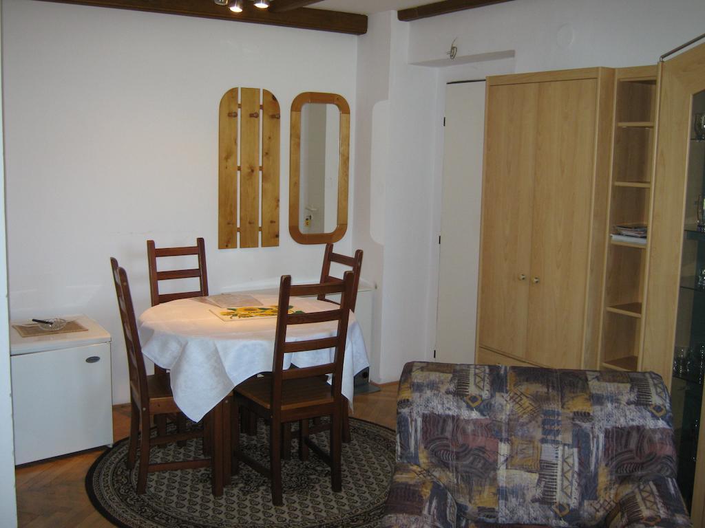 Privat Apartma Ulrych Liberec Chambre photo